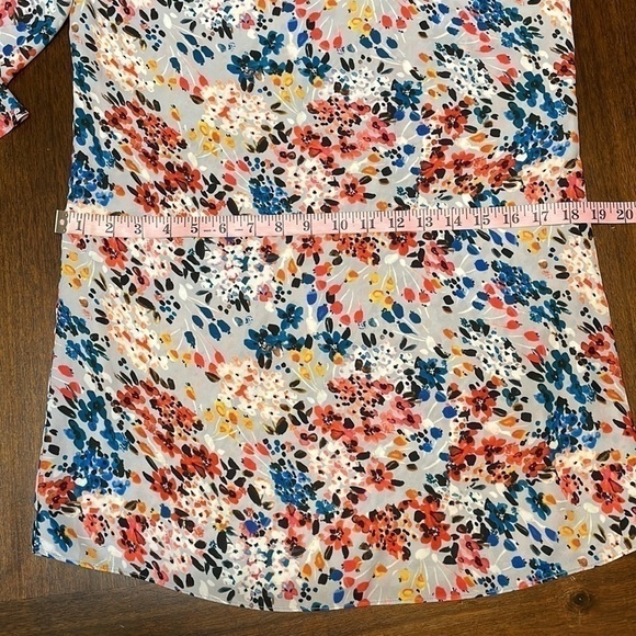 Devlin floral print cold shoulder shift dress - Picture 11 of 11